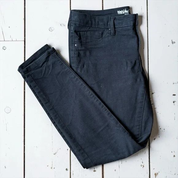 Mossimo Mid Rise Black Jegging Jeans Women Size 10 Short Super Stretch Skinny - Picture 5 of 10